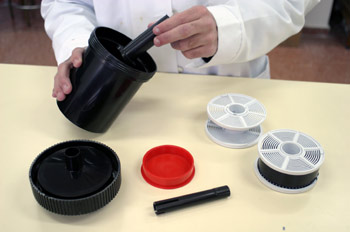 Cogiendo el nucleo del tanque (a oscuras)