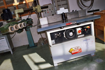 Fresadora vertical o tupi