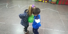 Jugamos con globos 5