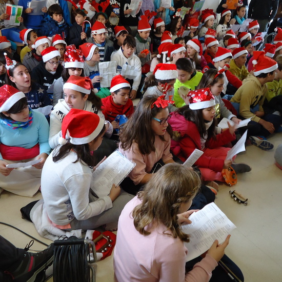 fotos visita residencia de ancianos. 16