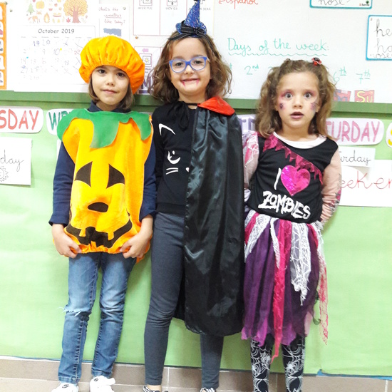 Halloween Photograps (Primary 1) 4