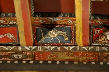 Detalle de pintura en alfarje. Ave con cuernos, Huesca