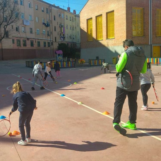 Tenis 1º y 2º 8