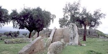 Dolmen Zafra II, con galería - Valencia de Alcántara, Cáceres