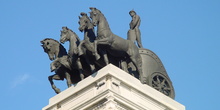 Cuádriga del edificio del antiguo Banco de Bilbao en Madrid