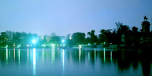 Estanque del Buen Retiro de noche
