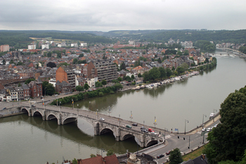 Vista del río Mosa, Namur, Bélgica