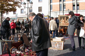 Puesto de antigüedades