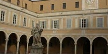 Patio del Palazzo dell'Arcivescovado, Pisa