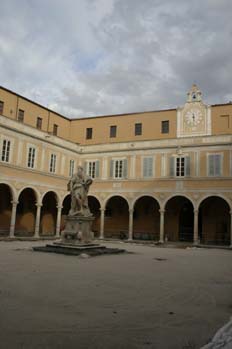 Patio del Palazzo dell'Arcivescovado, Pisa