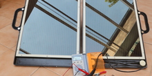 Medida de tensión de paneles solares con regulador de carga