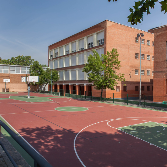 IES_RAMIRODEMAEZTU_EDIFICIO_005