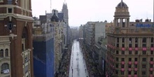 La Gran Vía de Madrid adornada con motivo de la Boda Real