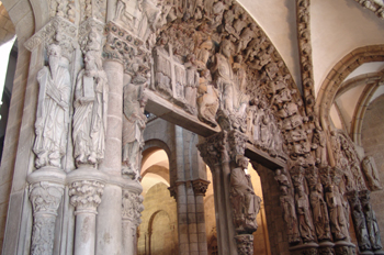 Pórtico de la Gloria, Catedral de Santiago de Compostela, La Cor