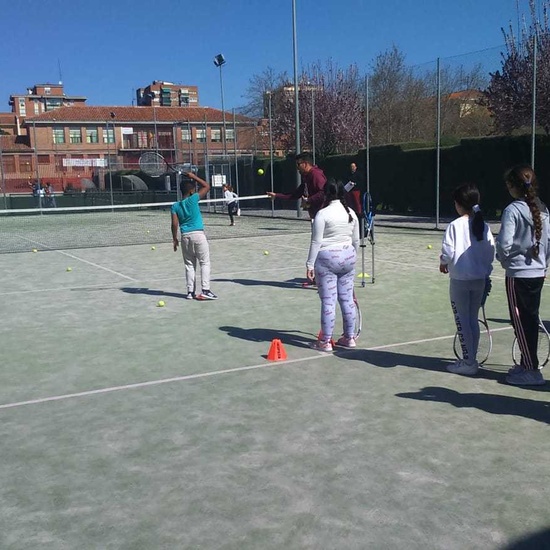 Mañanas Activas. 4º. Polideportivo San Vicente de Paul. 9