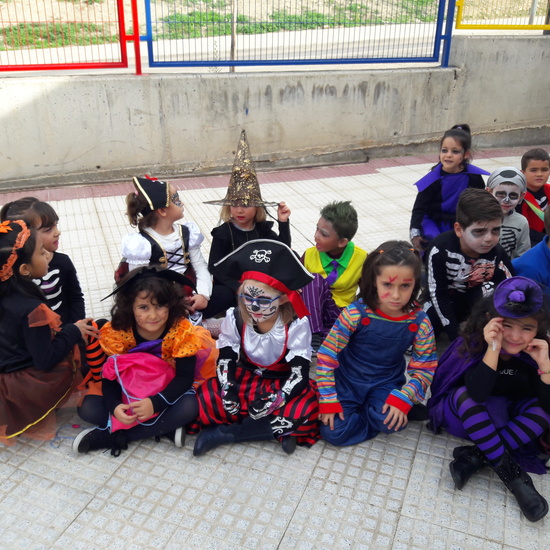 Halloween at School 18