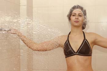 Chorros a presion: posición frontal deltoides