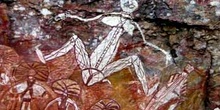 Pintura rupestre femenina en Nourlangie Rock, Kakadu, Australia