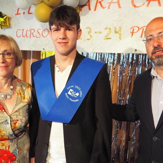 Graduación de Bach. 2024 (3) 12