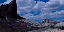 Carretera en una zona montañosa