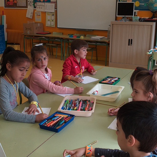 Jornadas Culturales 18-19. Tallere de juguetes. 1º y 2º 5