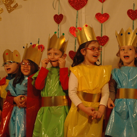 UNIENDO MUNDOS EN NAVIDAD. FESTIVAL 18 4