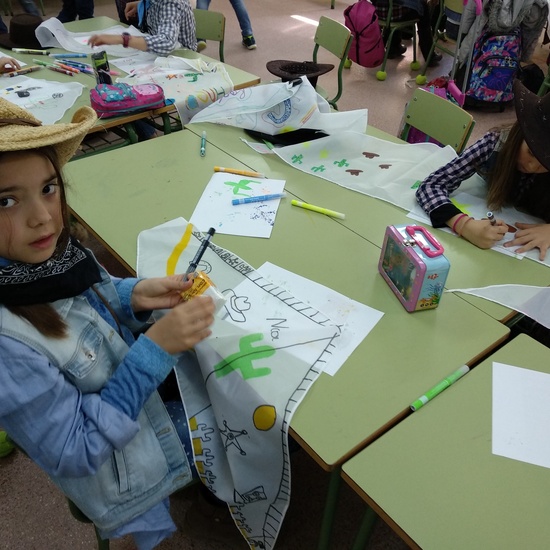 2º coloreando sus bandanas 6
