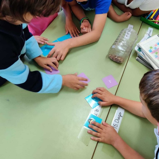 2019_10_09_Primero trabaja lengua en 