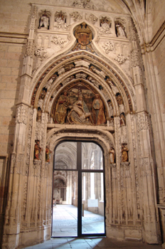 Acceso al claustro, Catedral de Segovia, Castilla y León