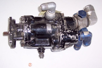 Bomba doble de combustible