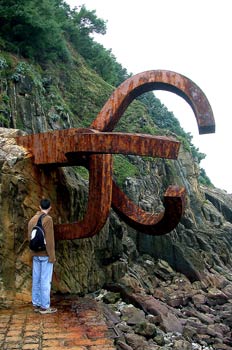 Peine de Los Vientos, San Sebastian