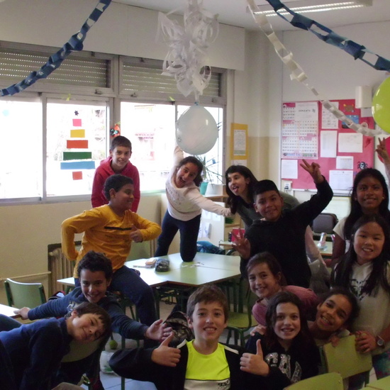 SOLIDARIDAD EN NAVIDAD EN EL HOSTOS 25