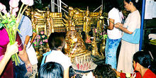 Adoracion y plegarias, Tailandia
