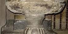 Pila baustimal. Catedral de Jaca, Huesca