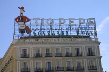 Publicidad Tío Pepe en la Puerta del Sol, Madrid