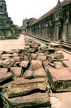 Restos de rocas en Angkor, Camboya