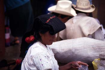 Vendedora en San Cristóbal de las Casas, México