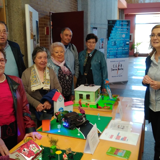 I Jornada de Programación, Robótica e Impresión 3D en educación para adultos. 04-04-2017 26