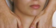 Limpieza facial: frotaciones de cuello