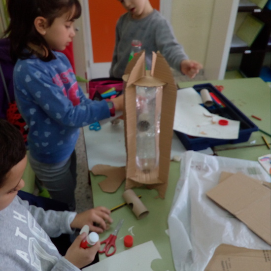 CREANDO NAVES ESPACIALES 14