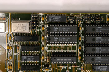 Detalle de jumpers en placa base