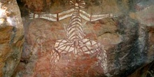 Pintura rupestre masculina en Nourlangie Rock, Kakadu, Australia