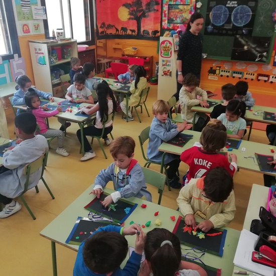 Jornadas Culturales 18-19. Taller de Plástica. Infantil 7