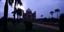 Mausoleo mogol de Safdar Jang, Delhi, India