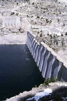 Detalle de la presa de Respomuso