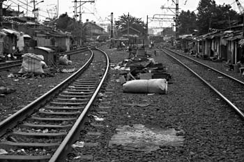 Vías del tren, Indonesia