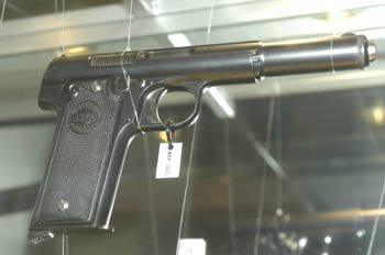 Pistola, Museo del Aire de Madrid