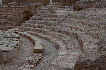 Gradas del Teatro romano de Zaragoza