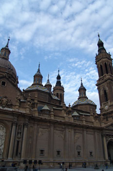 Torres y cúpulas, Basílica del Pilar