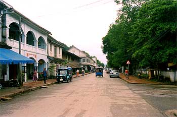 Calles de Luang Prabang. Estilo colonial, Laos